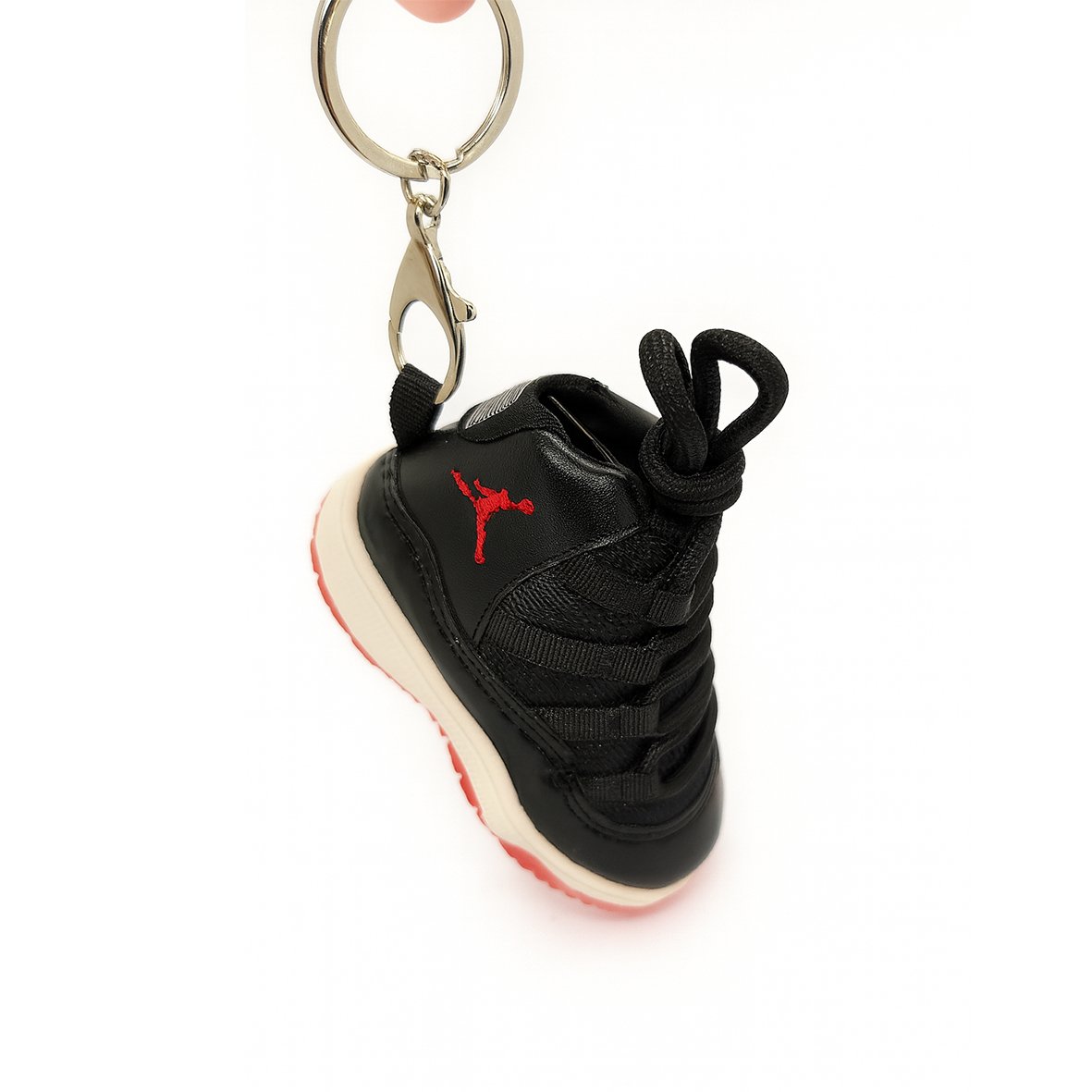 Air Jordan 11 Noir – SneakCharge – Image 4